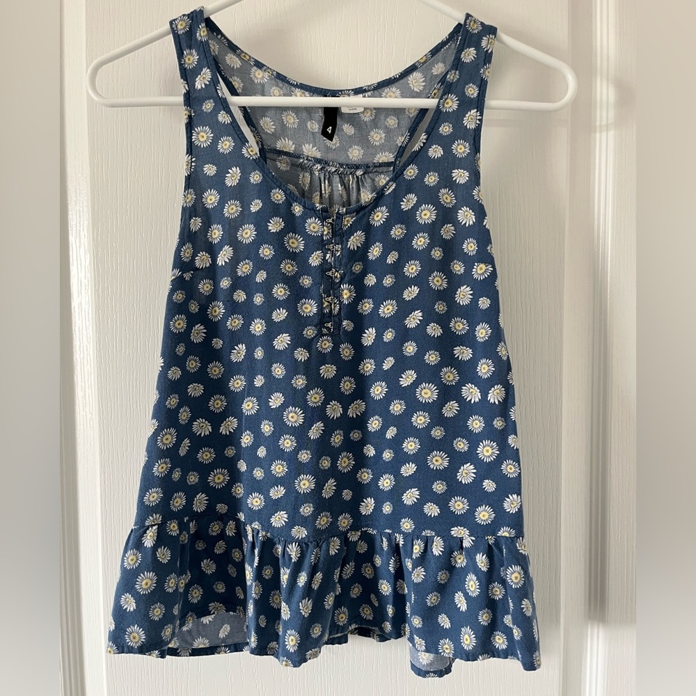 DAISY TANK